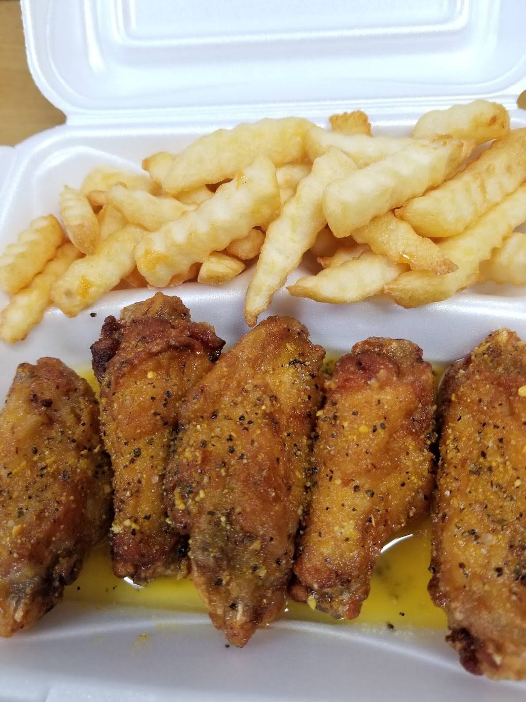 Happy Wings & Fried Rice | restaurant | 1752 Hammondville Rd, Pompano Beach, FL 33069, USA | 9549569222 OR +1 954-956-9222