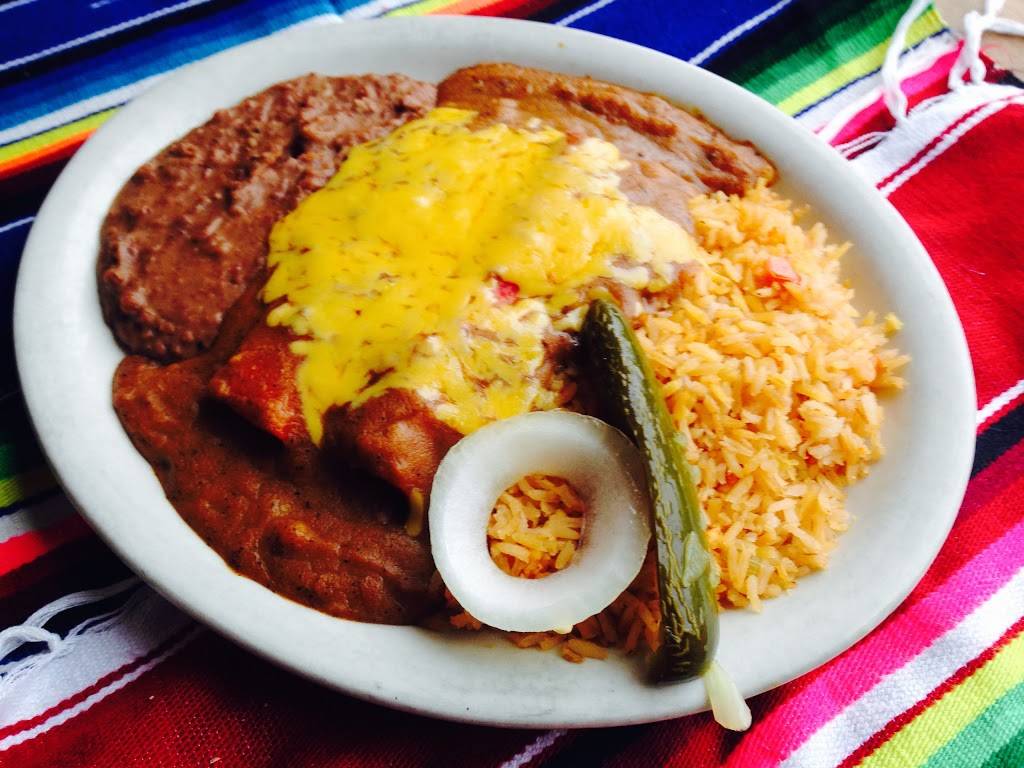 Taqueria Chapala Jalisco | restaurant | 1808 N New Braunfels Ave, San Antonio, TX 78208, USA | 2103682966 OR +1 210-368-2966