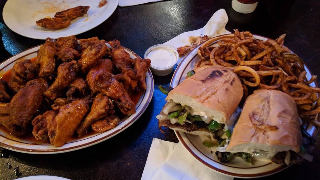 Santoras Pizza Subs & Wings | restaurant | 28251 Marguerite Pkwy, Mission Viejo, CA 92692, USA | 9493643282 OR +1 949-364-3282