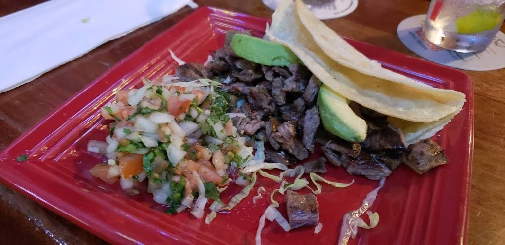 Darios Mexican Restaurant | restaurant | 24523 Newhall Ave, Newhall, CA 91321, USA | 6612556868 OR +1 661-255-6868