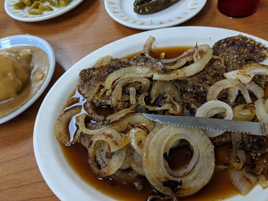 Snack Time Family Restaurant | restaurant | 1010 6th St, Nevada, IA 50201, USA | 5153825254 OR +1 515-382-5254