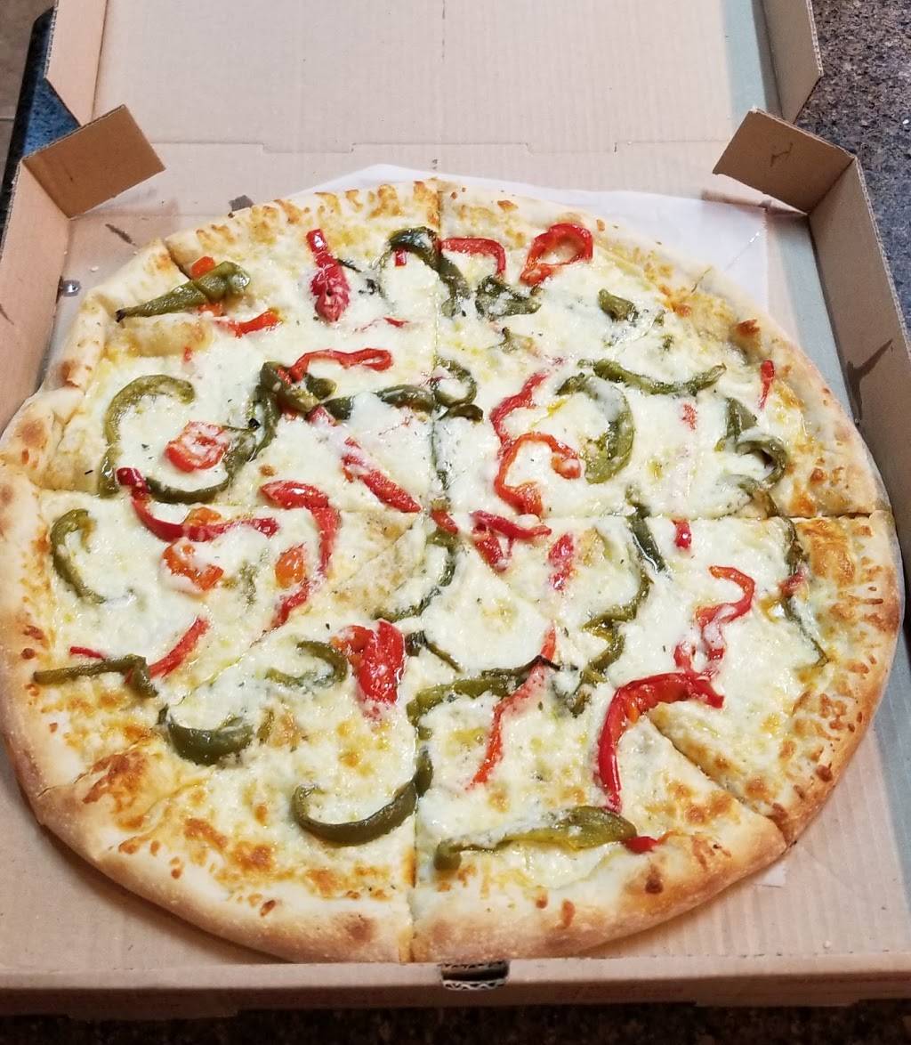 Luccas Pizza | restaurant | 122 N Main St, Herkimer, NY 13350, USA | 3152195558 OR +1 315-219-5558