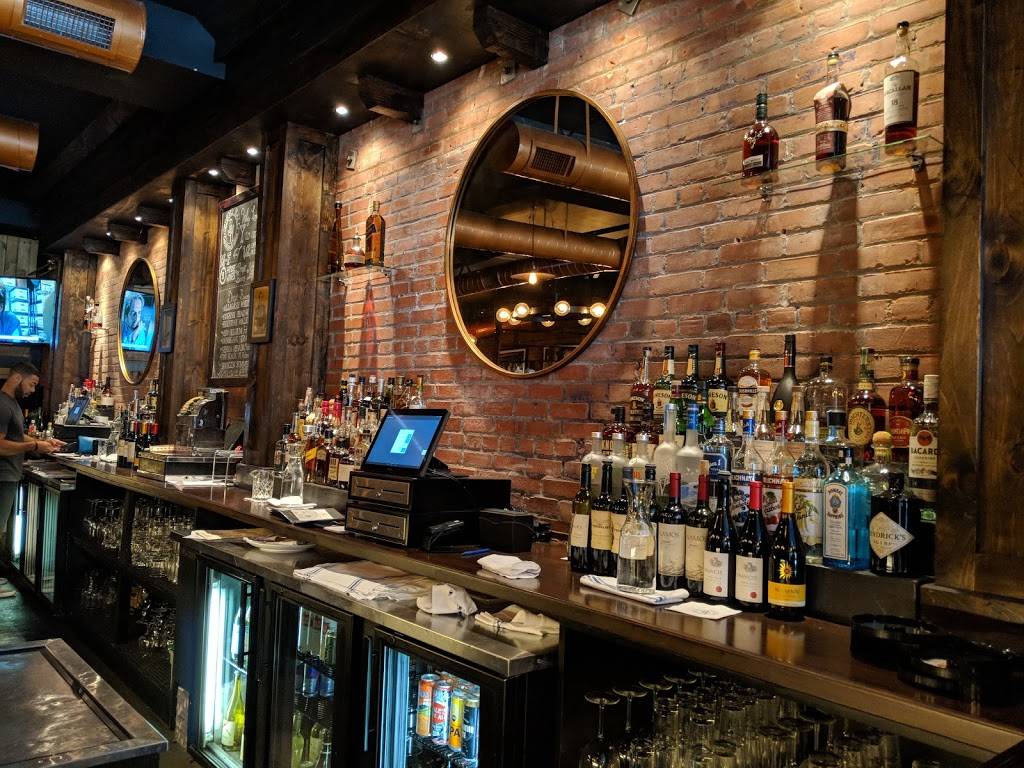 Bedford Hall Craft Kitchen & Bar | restaurant | 135 Bedford St, Stamford, CT 06901, USA | 2039737888 OR +1 203-973-7888