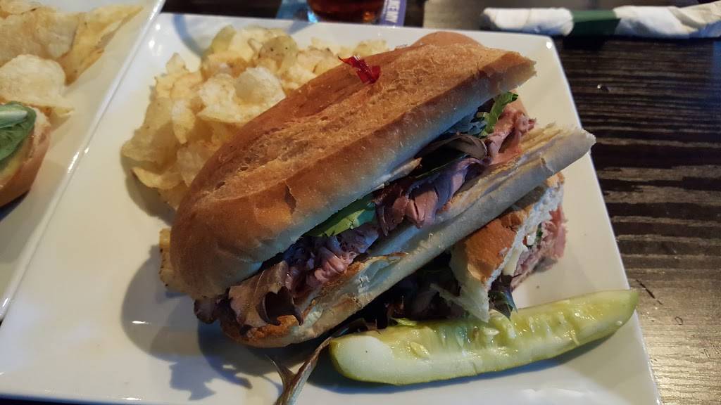 1916 Irish Pub | restaurant | 2309 Thonotosassa Rd, Plant City, FL 33563, USA | 8137566504 OR +1 813-756-6504