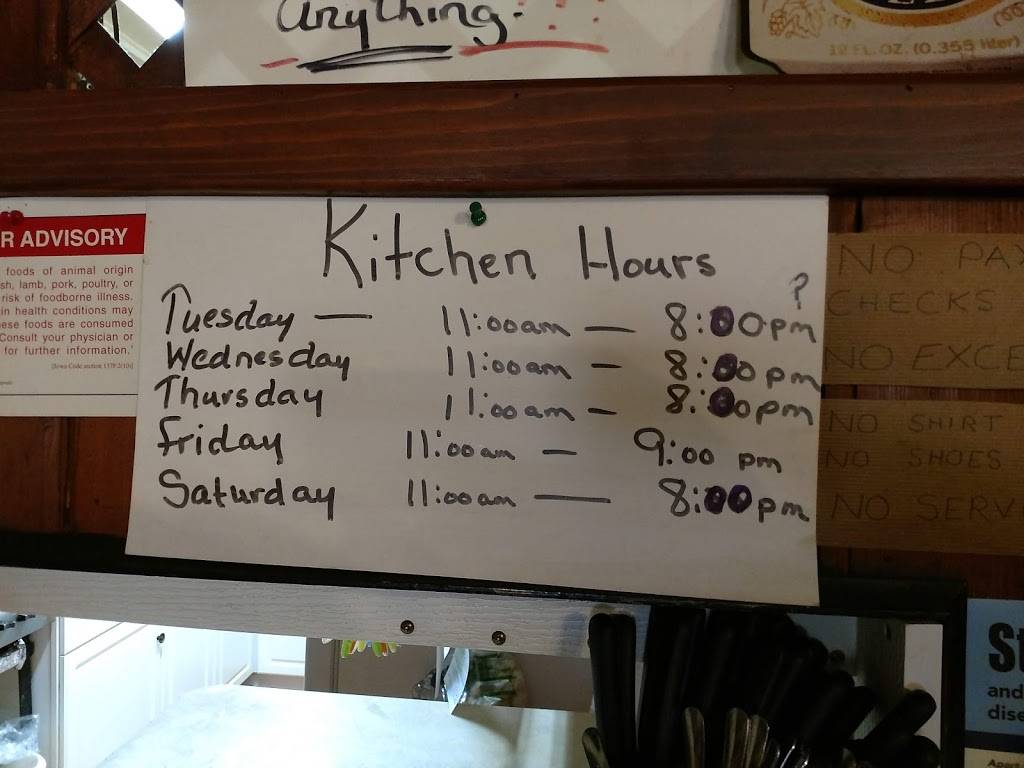 Peru Bar & Grill | restaurant | 113 Brown St, Peru, IA 50222, USA | 6417284411 OR +1 641-728-4411