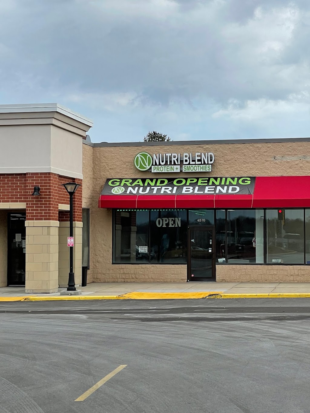 Nutri Blend | restaurant | 6570 S Lovers Lane Rd, Franklin, WI 53132, USA | 4142462015 OR +1 414-246-2015