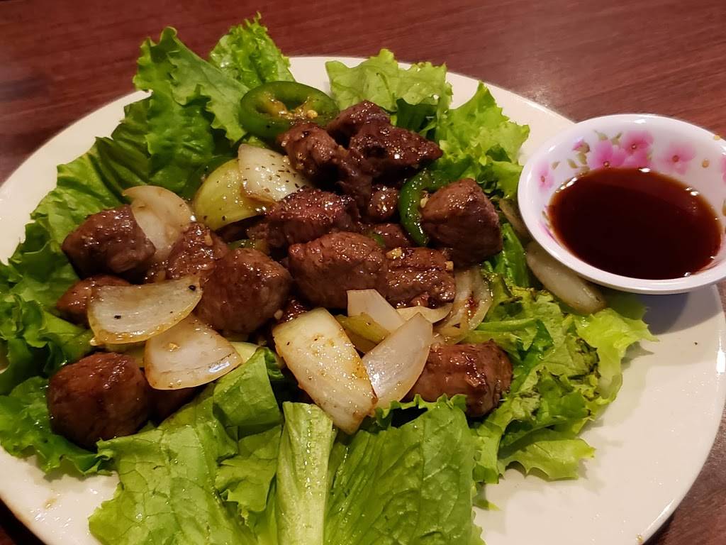 Utopia Restaurant & Lounge | restaurant | 1125 NE 82nd Ave, Portland, OR 97220, USA | 5032619370 OR +1 503-261-9370