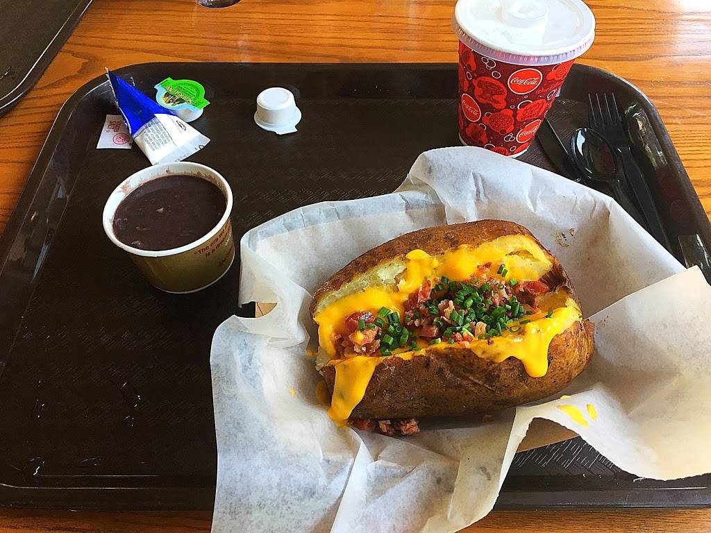 Fairfax Fare | restaurant | 351 S Studio Dr, Orlando, FL 32836, USA | 4079393463 OR +1 407-939-3463