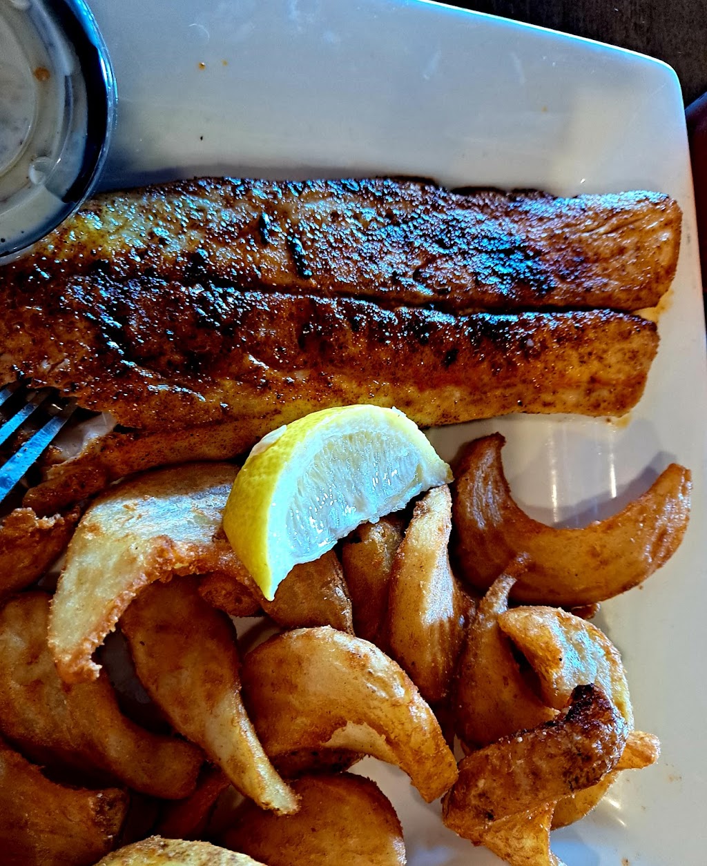 The Locals Eatery | restaurant | 113 W John Sims Pkwy, Niceville, FL 32578, USA | 8502794538 OR +1 850-279-4538