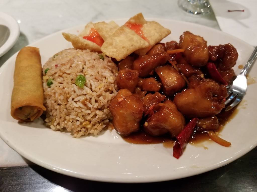 Saigon Kitchen | restaurant | 249 E Main St, Monroe, WA 98272, USA | 3607946612 OR +1 360-794-6612