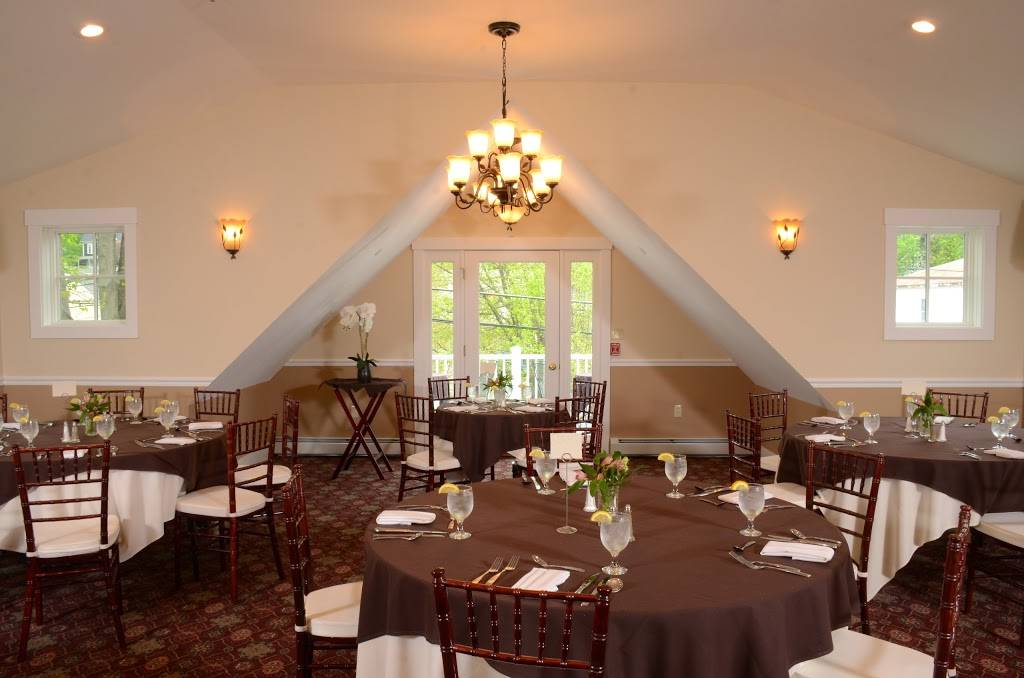 Six Burner Bistro | restaurant | 13 Main St B, Plymouth, NH 03264, USA | 6035369099 OR +1 603-536-9099