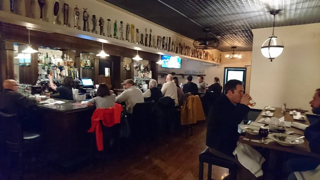 Tap & Vine | restaurant | 171 Quinnipiac St, Wallingford, CT 06492, USA | 2037740660 OR +1 203-774-0660