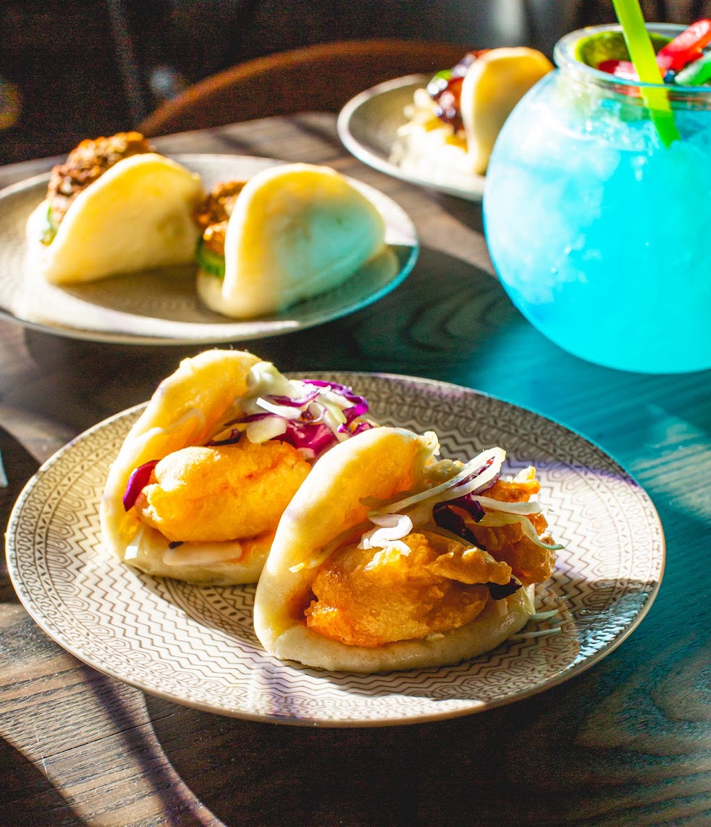 Clever Coyote | restaurant | 2018 W North Ave, Chicago, IL 60647, USA | 8723153050 OR +1 872-315-3050