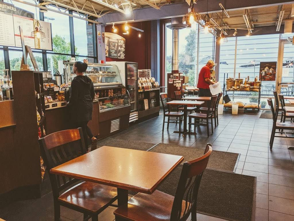 Dunn Brothers Coffee | bakery | 2180 North Hamline Ave N, Roseville, MN 55113, USA | 6516331950 OR +1 651-633-1950