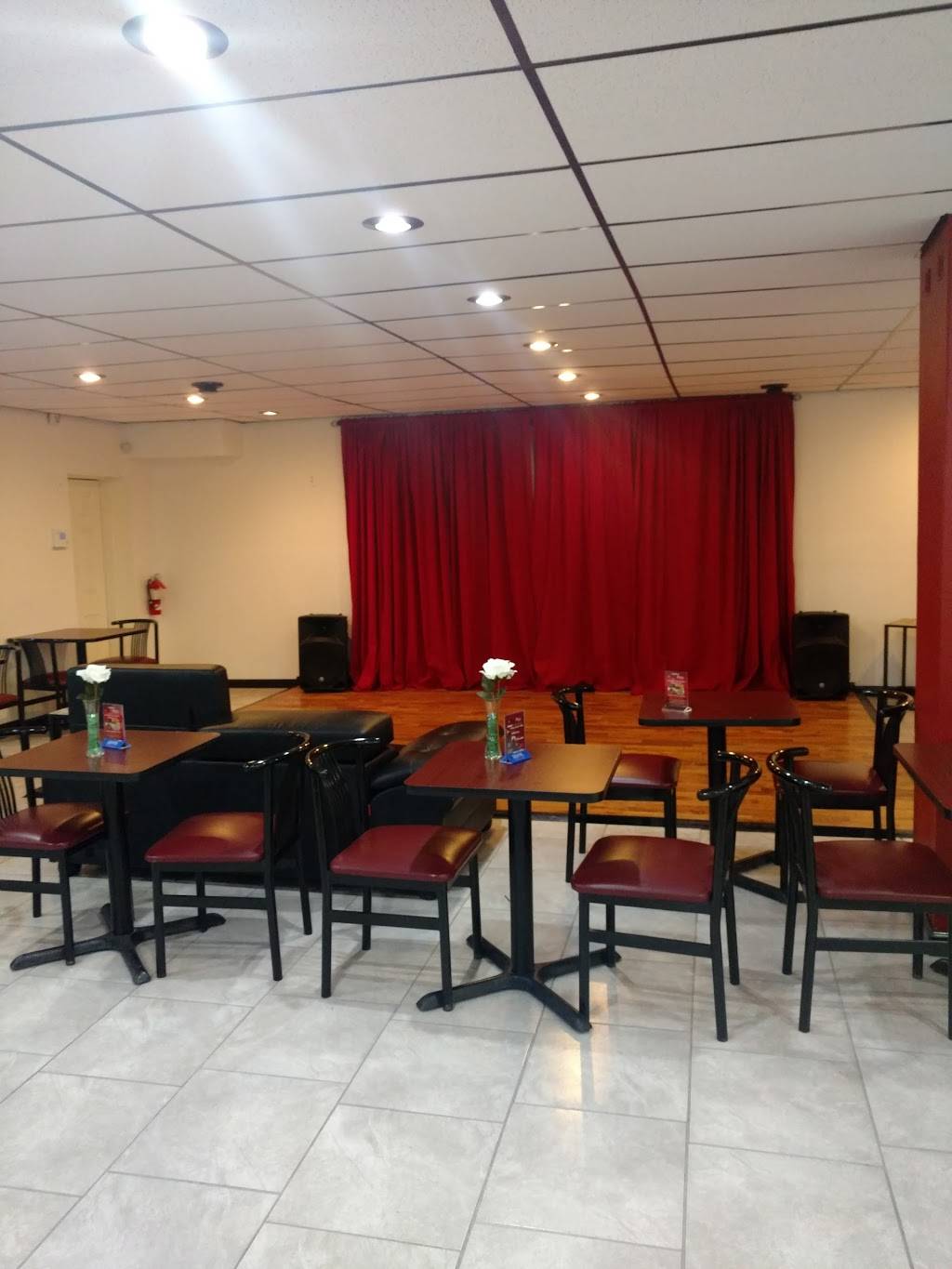 Next Phaze Cafe & Lounge | restaurant | 112 E Lexington St, Baltimore, MD 21202, USA | 4104493232 OR +1 410-449-3232