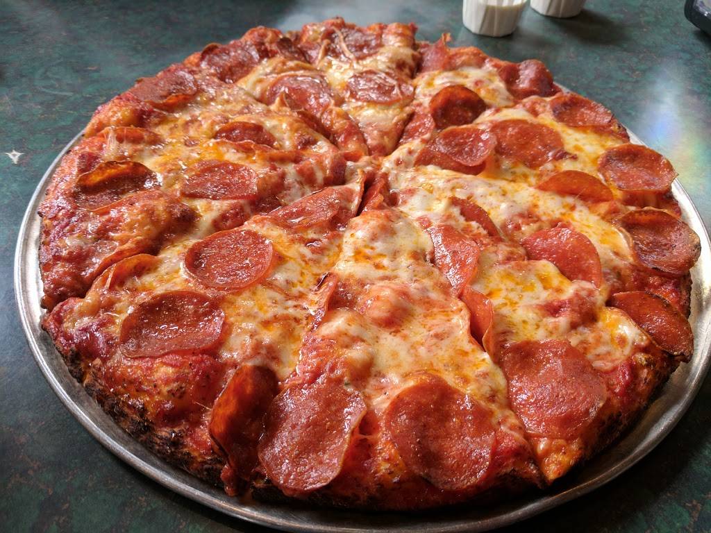 Toppers Pizza | restaurant | 425 Arneill Rd, Camarillo, CA 93010, USA | 8053854444 OR +1 805-385-4444