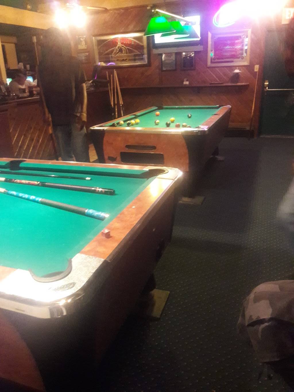 Fireside Inn | restaurant | 4214 Steubenville Pike, Pittsburgh, PA 15205, USA | 4129215566 OR +1 412-921-5566