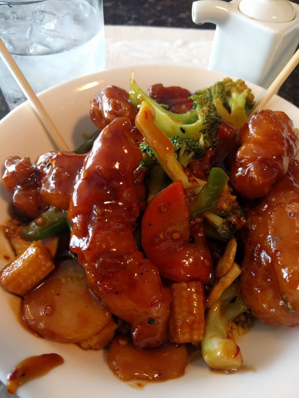 Shanghai Bistro | restaurant | 471 Wards Corner Rd #100, Loveland, OH 45140, USA | 5135768088 OR +1 513-576-8088