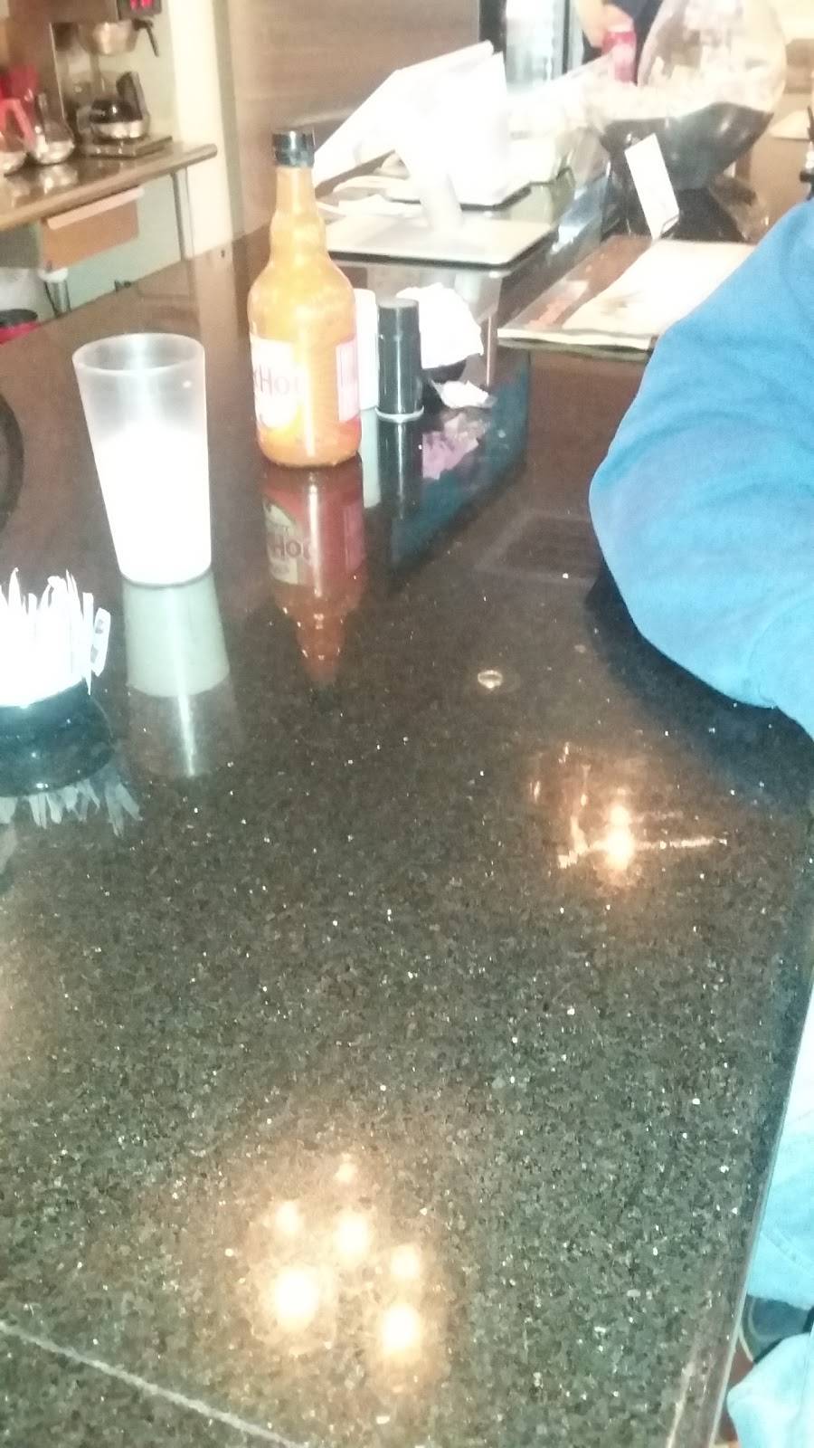 Jessies Country Cooking | restaurant | 11600 Jones Rd, Houston, TX 77070, USA | 2815175103 OR +1 281-517-5103