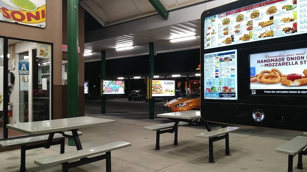 Sonic Drive-In | restaurant | 8875 Rosedale Hwy, Bakersfield, CA 93312, USA | 6615876161 OR +1 661-587-6161