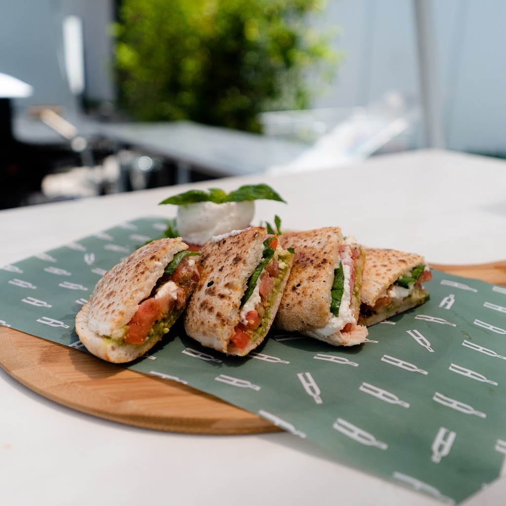 bocconcini | restaurant | 39730 Calle Contento, Temecula, CA 92591, USA | 9518881393 OR +1 951-888-1393