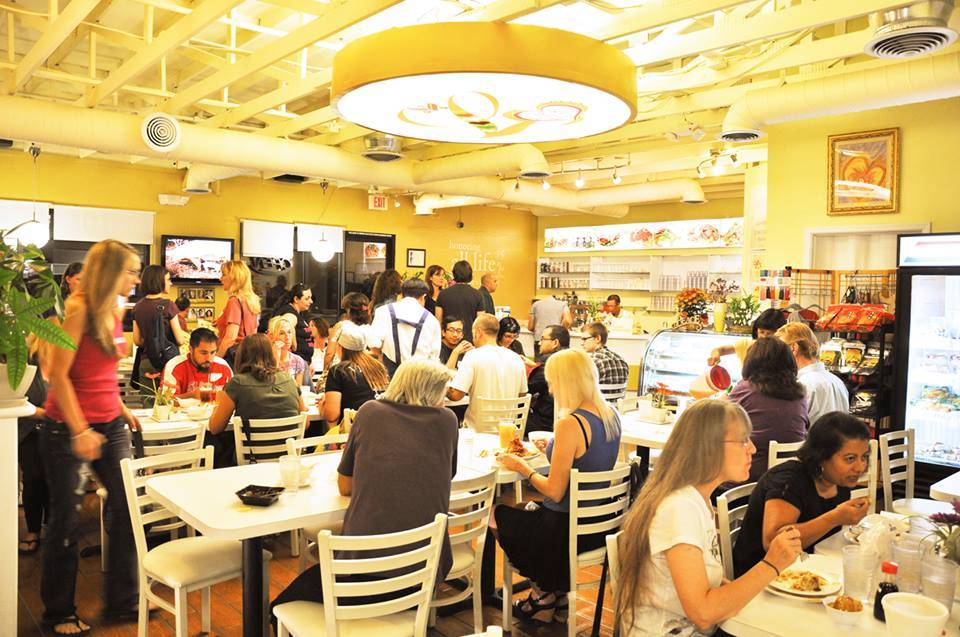 Loving Hut Glendale, AZ | restaurant | 3515 W Union Hills Dr, Glendale, AZ 85308, USA | 6029780393 OR +1 602-978-0393