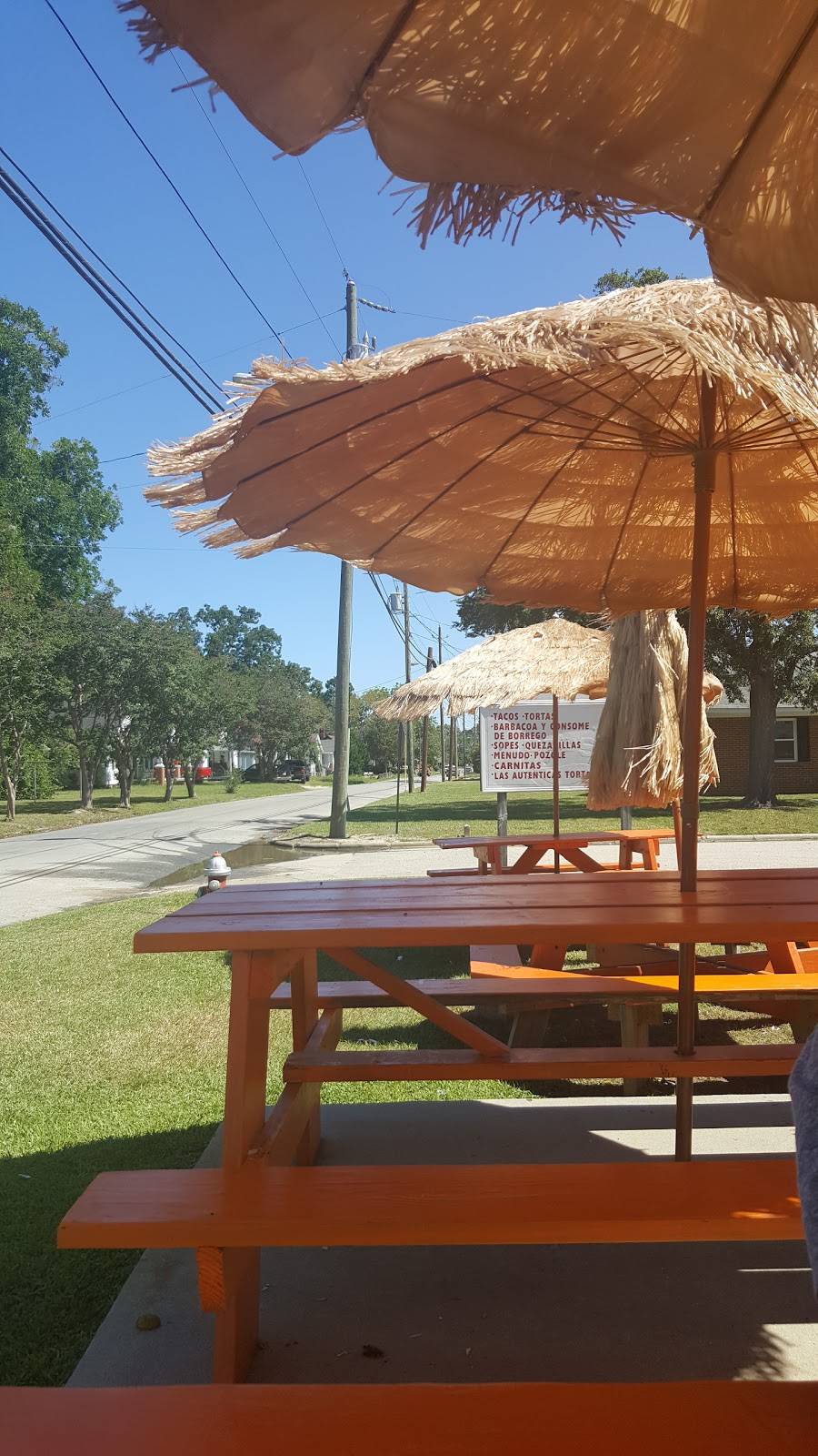 Crazy Tacos inc | restaurant | 911 S 5th St, Smithfield, NC 27577, USA | 9199380338 OR +1 919-938-0338