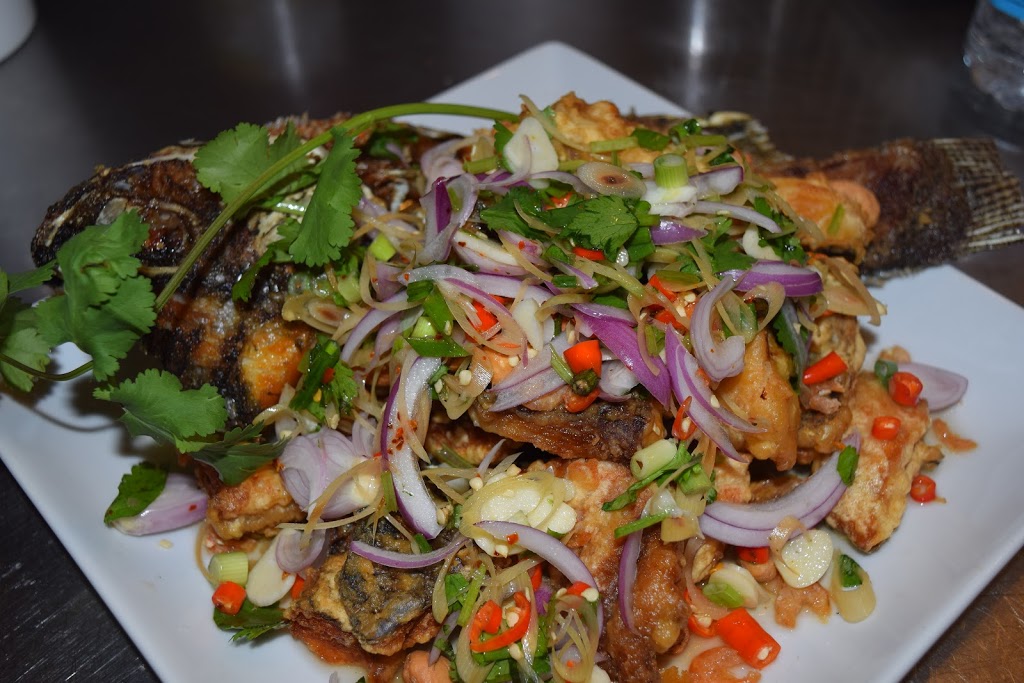 Asia Fusion Kitchen | restaurant | 1700 Rice St Suite G, St Paul, MN 55113, USA | 6514890169 OR +1 651-489-0169