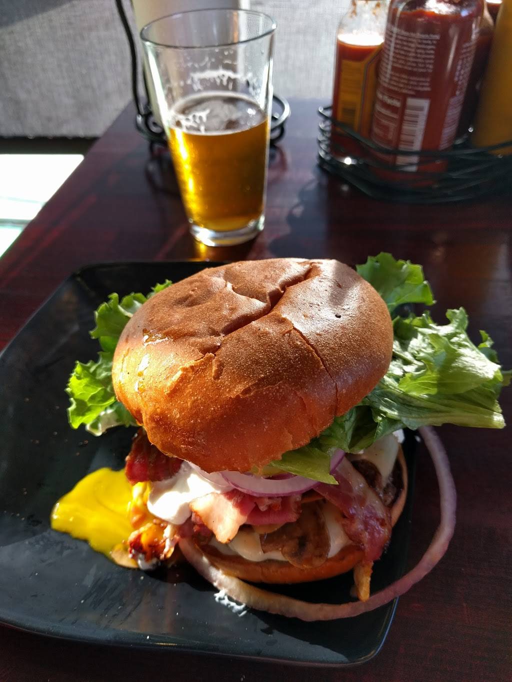 Crazee Burger | restaurant | 3993 30th St, San Diego, CA 92104, USA | 6192826044 OR +1 619-282-6044