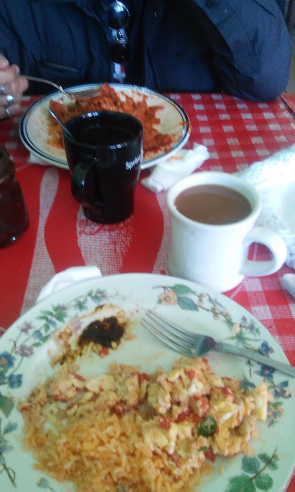 Restaurante Rossy | restaurant | Padre Mayorca 7351-7411, Salvatierra, Tijuana, B.C., Mexico | 016643330926 OR +52 664 333 0926