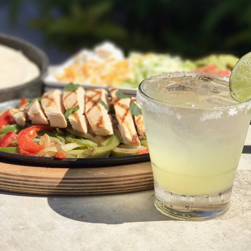 Bokampers Sports Bar & Grill | restaurant | 15500 SW 29th St, Miramar, FL 33027, USA | 7544008558 OR +1 754-400-8558