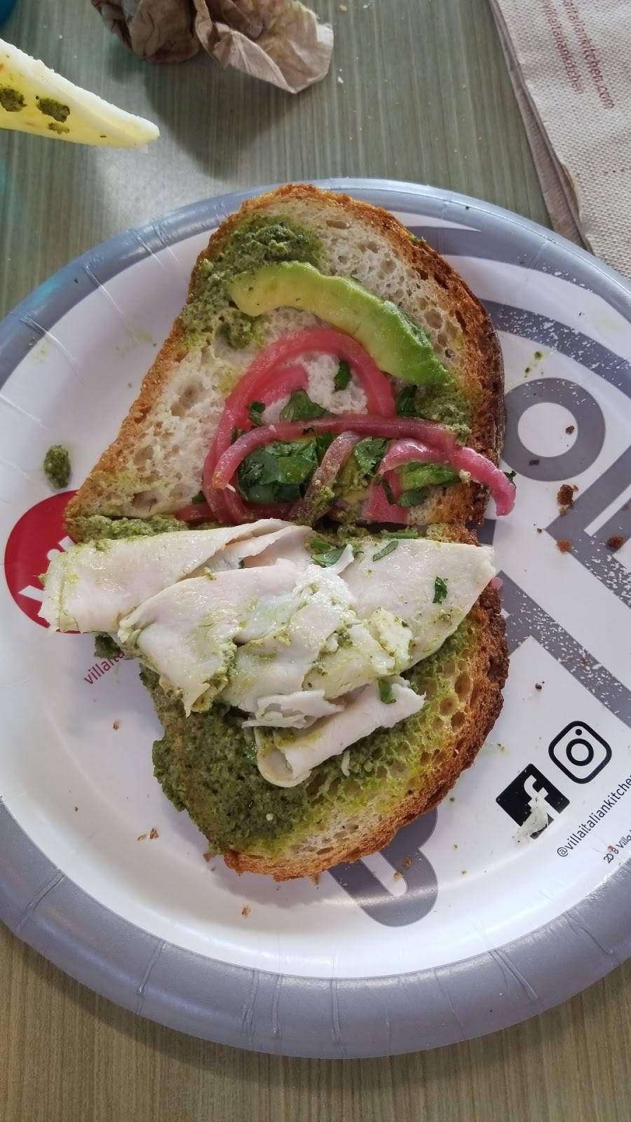 Green Leafs & Bananas | restaurant | 1 West Flatiron Crossing Dr Sp Ff220, Broomfield, CO 80021, USA | 7192497313 OR +1 719-249-7313