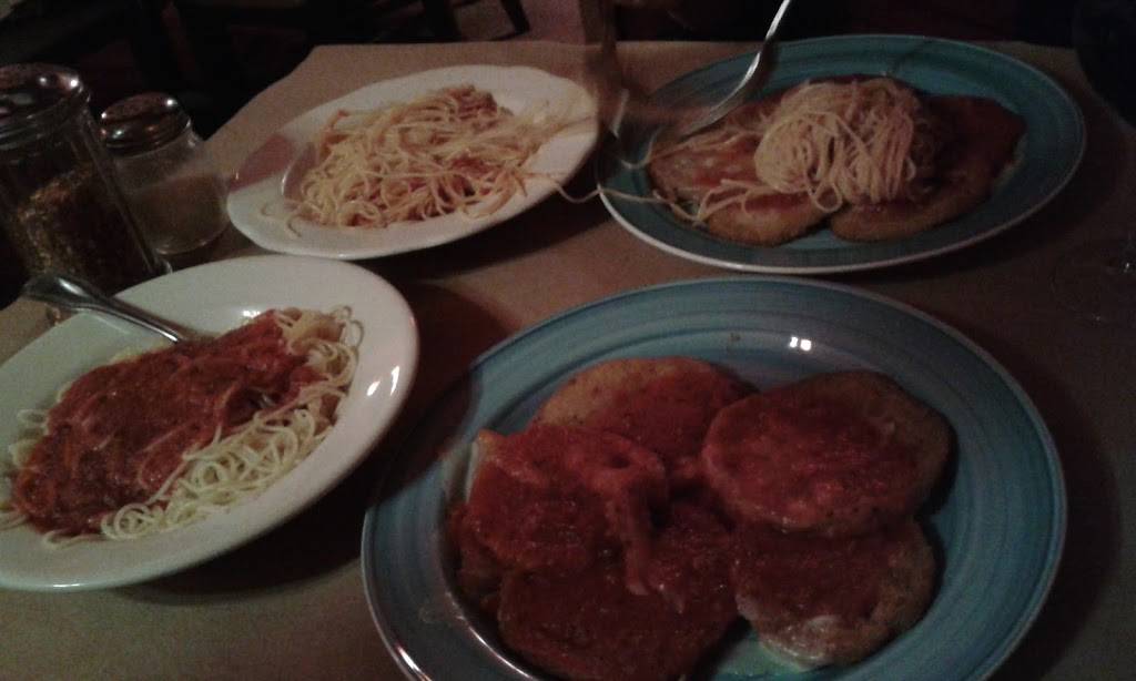 Pals Restaurant | restaurant | 43 Division St, East Greenwich, RI 02818, USA | 4018849701 OR +1 401-884-9701