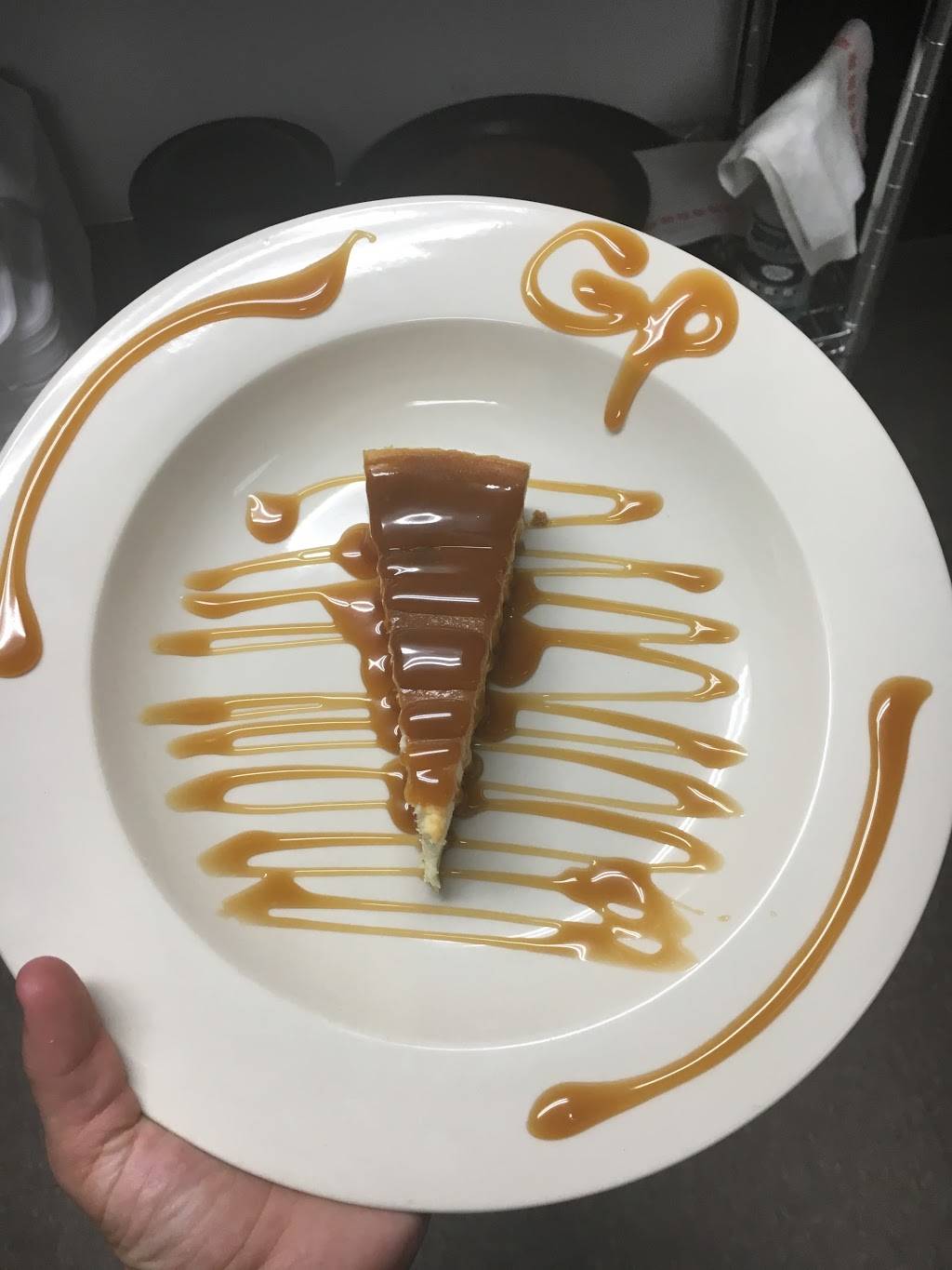 Guarnieri Pizzeria | restaurant | 220 E Spring St, St Marys, OH 45885, USA | 4193942244 OR +1 419-394-2244