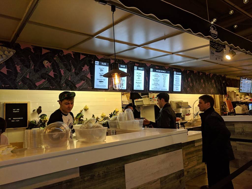 Aloha Poke co. | restaurant | 131 N Clinton St, Chicago, IL 60661, USA | 3122852887 OR +1 312-285-2887