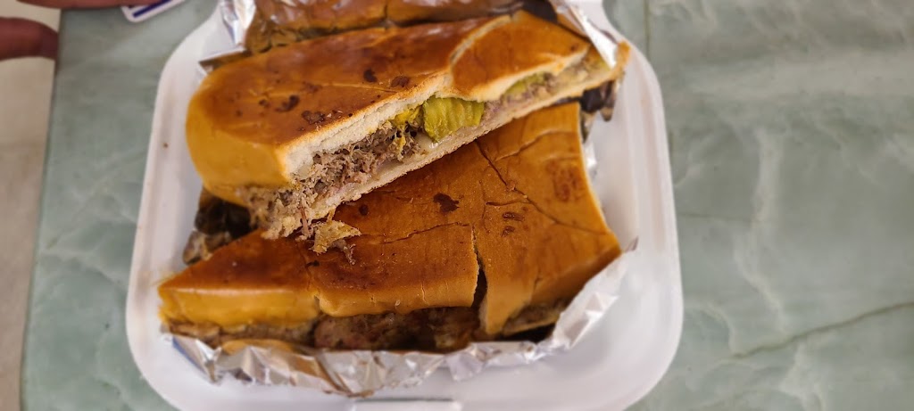 Belkis Cuban Deli | restaurant | 609 The Rialto, Venice, FL 34285, USA | 9416237326 OR +1 941-623-7326