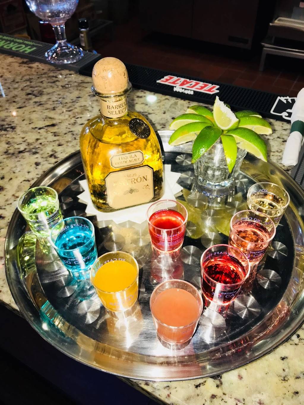 Lalitos Mexican Bar & Grill | restaurant | 4090 Johns Creek Pkwy, Suwanee, GA 30024, USA | 7704958734 OR +1 770-495-8734