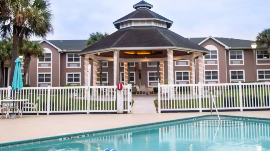 Quality Inn Conference Center at Citrus Hills | restaurant | 350 E Norvell Bryant Hwy, Hernando, FL 34442, USA | 3525270015 OR +1 352-527-0015