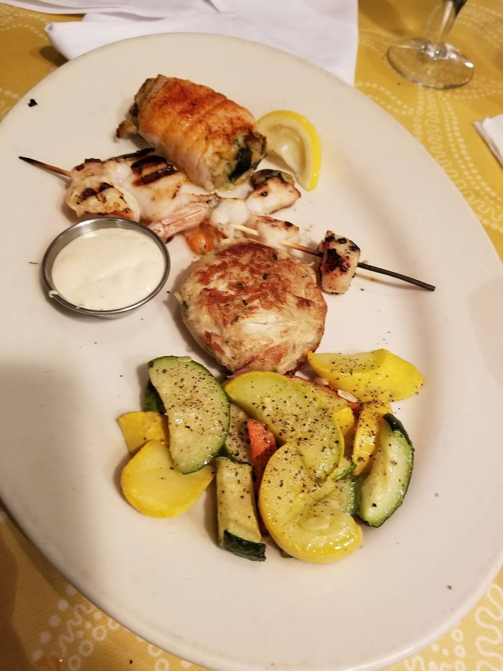 Real Seafood Company Ann Arbor | restaurant | 341 S Main St, Ann Arbor, MI 48104, USA | 7347695960 OR +1 734-769-5960