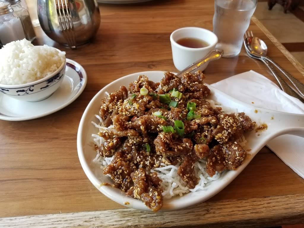 Hunan Palace | restaurant | 2821 Pacific Ave, Everett, WA 98201, USA | 4253393390 OR +1 425-339-3390