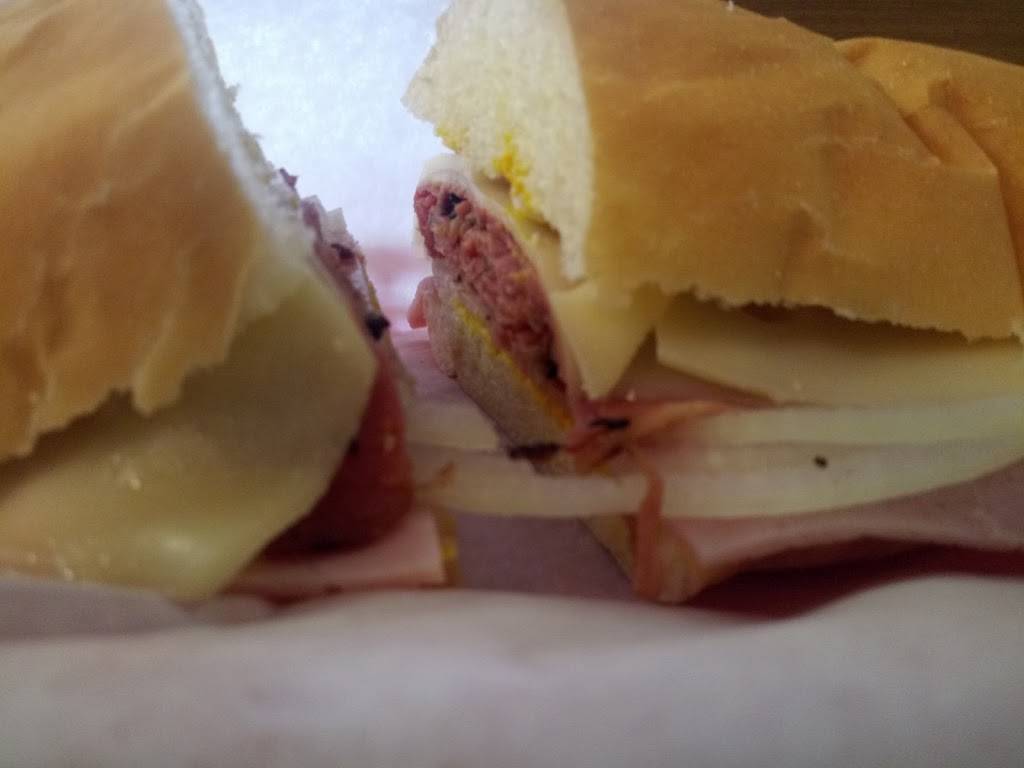 S S Subs | restaurant | 366 Main St, Colorado Springs, CO 80911, USA | 7193928658 OR +1 719-392-8658