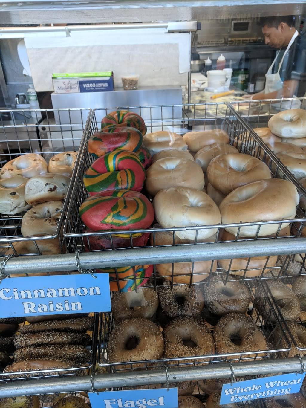 Goldbergs Famous Deli & Restaurant | bakery | 65 Main St, Westhampton Beach, NY 11978, USA | 6319983878 OR +1 631-998-3878