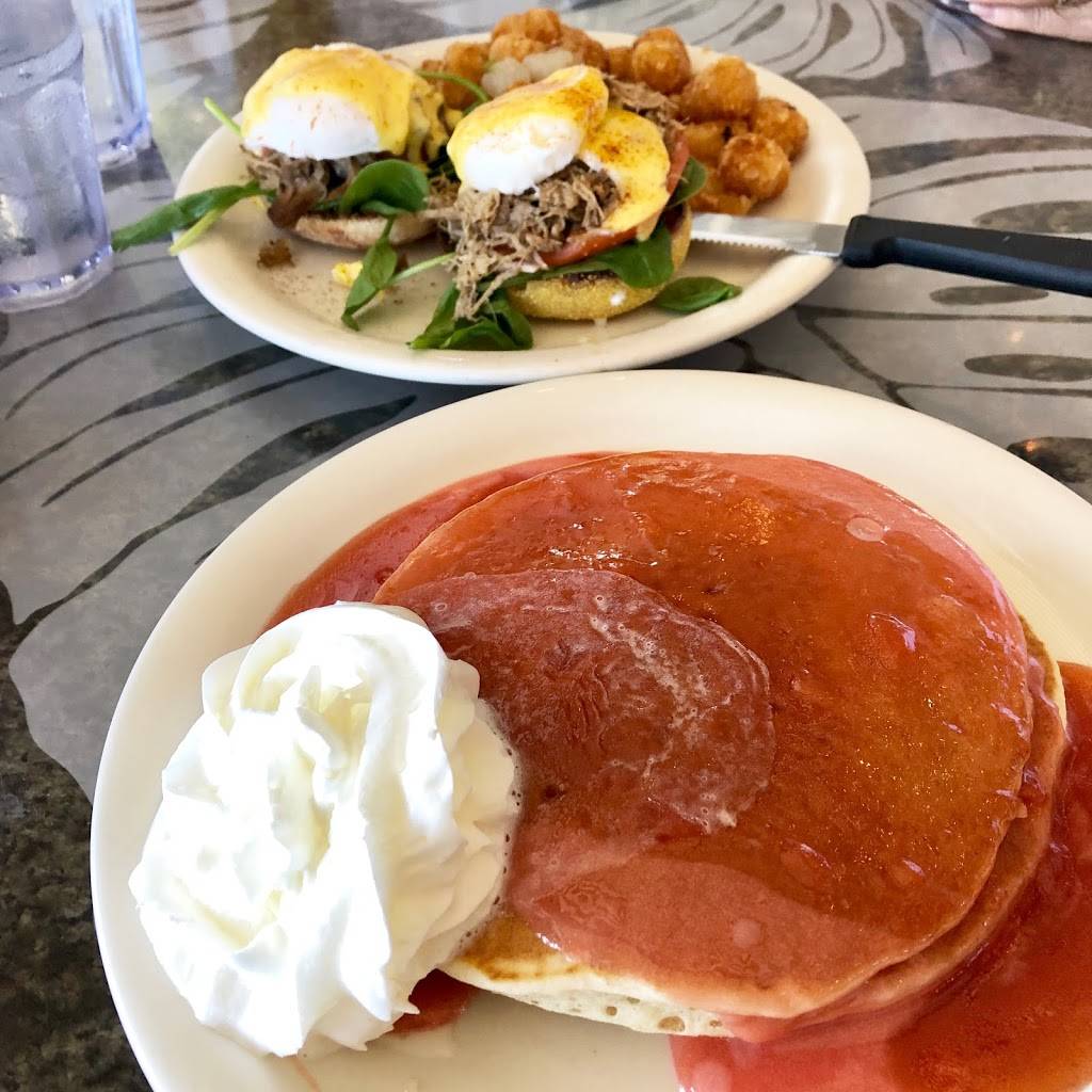 Cinnamons at the Ilikai | restaurant | The Ilikai, 1777 Ala Moana Blvd #150, Honolulu, HI 96815, USA | 8086701915 OR +1 808-670-1915