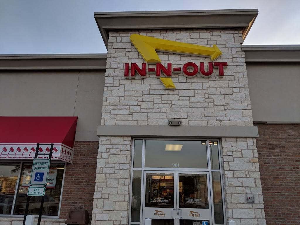 In-N-Out Burger | restaurant | 901 E Whitestone Blvd, Cedar Park, TX 78613, USA | 8007861000 OR +1 800-786-1000