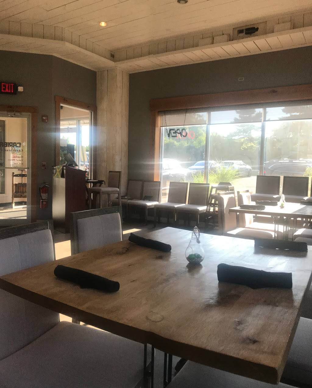 Caribana | restaurant | 453 US-45, Lindenhurst, IL 60046, USA | 2244448256 OR +1 224-444-8256