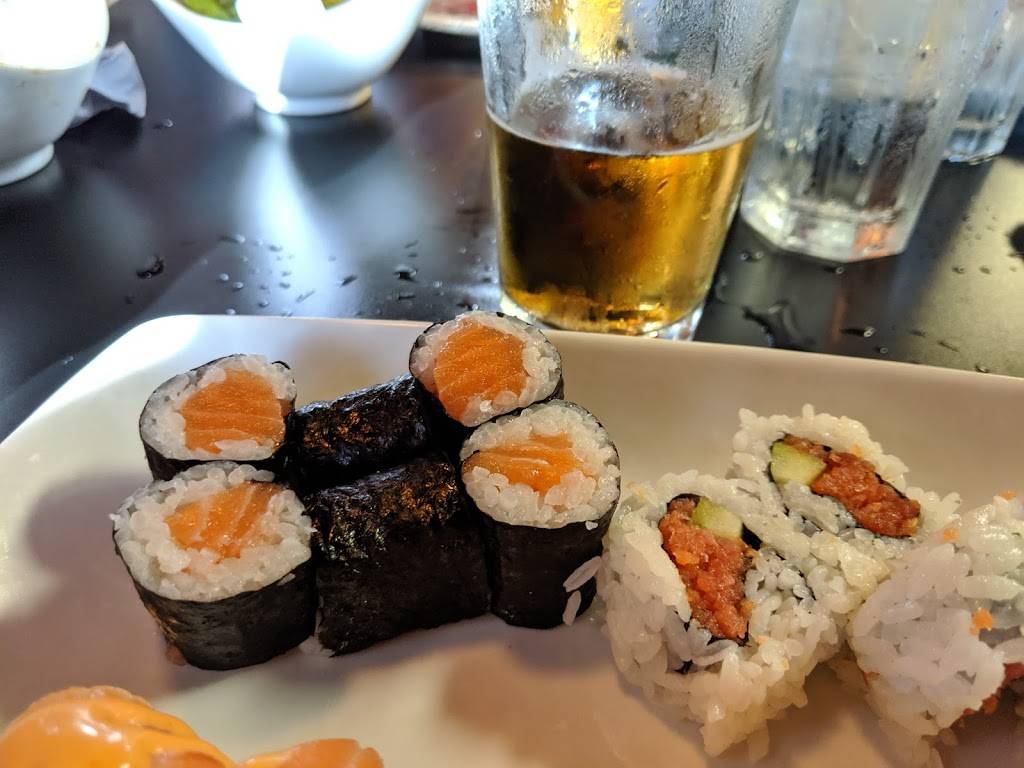 Juno Japanese Restaurant | restaurant | 5406 Antle Dr, Louisville, KY 40229, USA | 5024097094 OR +1 502-409-7094