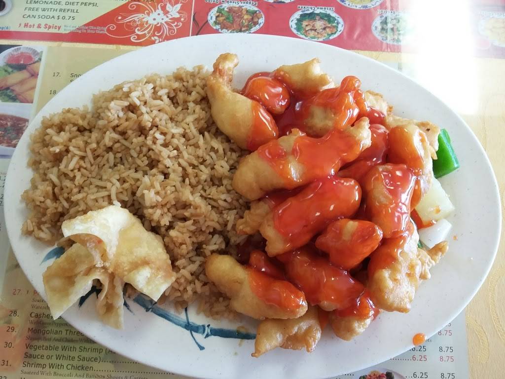 New Oriental Express | restaurant | 3011 18th Ave, Rock Island, IL 61201, USA | 3097886911 OR +1 309-788-6911