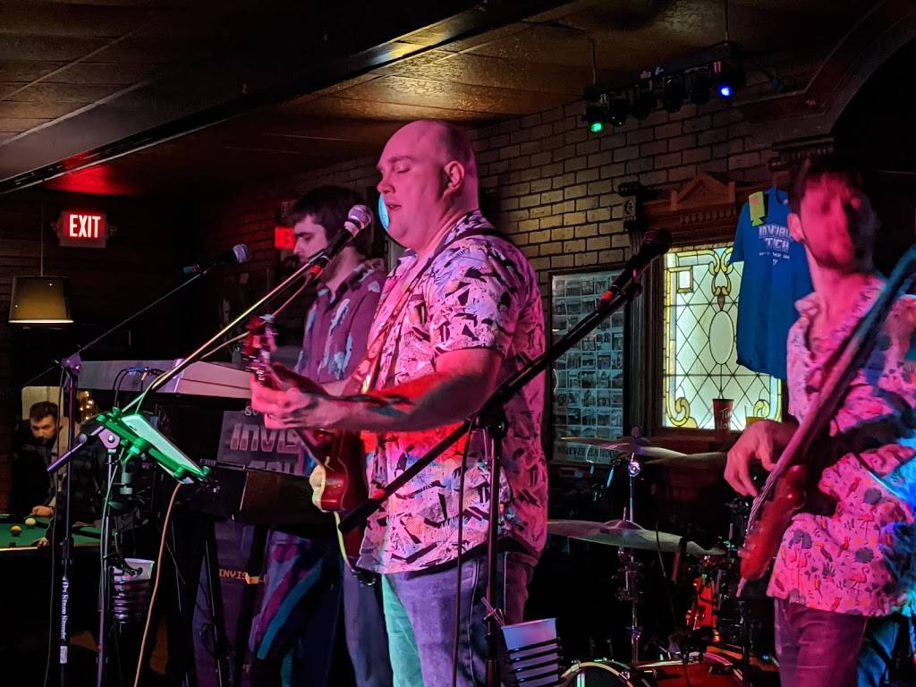 Mr. Goodbar | restaurant | 1110 Elmwood Ave, Buffalo, NY 14222, USA | 7168824000 OR +1 716-882-4000