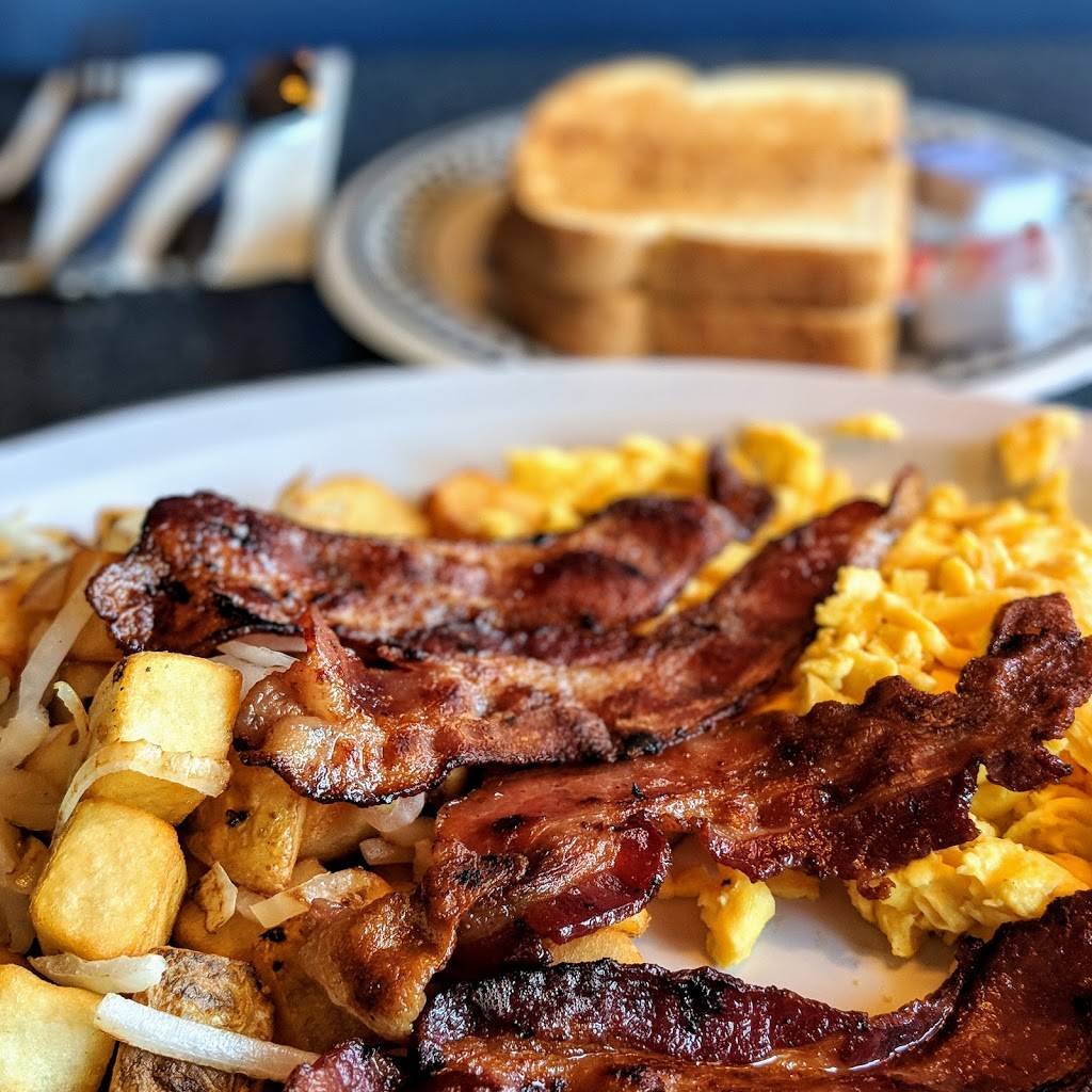 Cattins Family Dining | restaurant | 105 9th Ave SW, Puyallup, WA 98371, USA | 2538483494 OR +1 253-848-3494