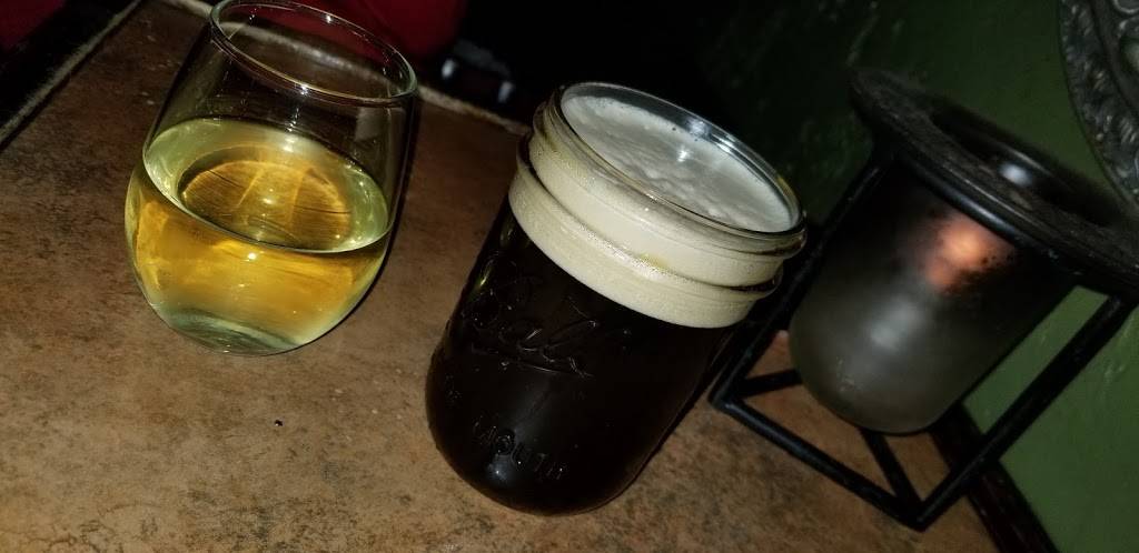 Alcove | restaurant | 730 22nd Ave, Tuscaloosa, AL 35401, USA | 2054699110 OR +1 205-469-9110